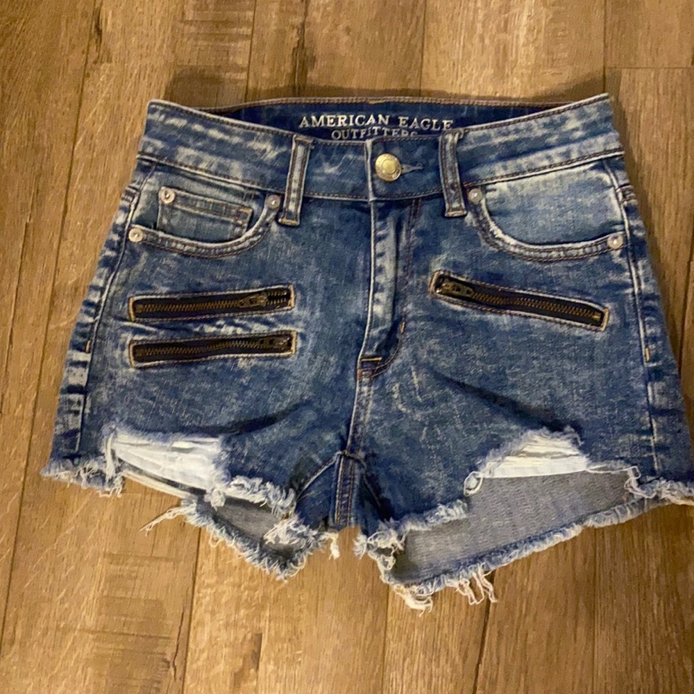 American Eagle zipper high rise shorts